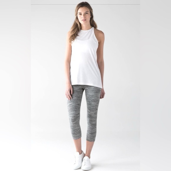 Lululemon Wunder Under Crop Leggings - Size 6 - NO SIZE TAG - Picture 1 of 7